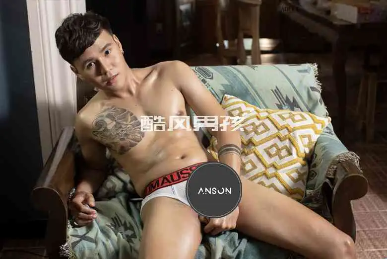 ADULT MAGAZINE NO.31 NICK | 写真+视频