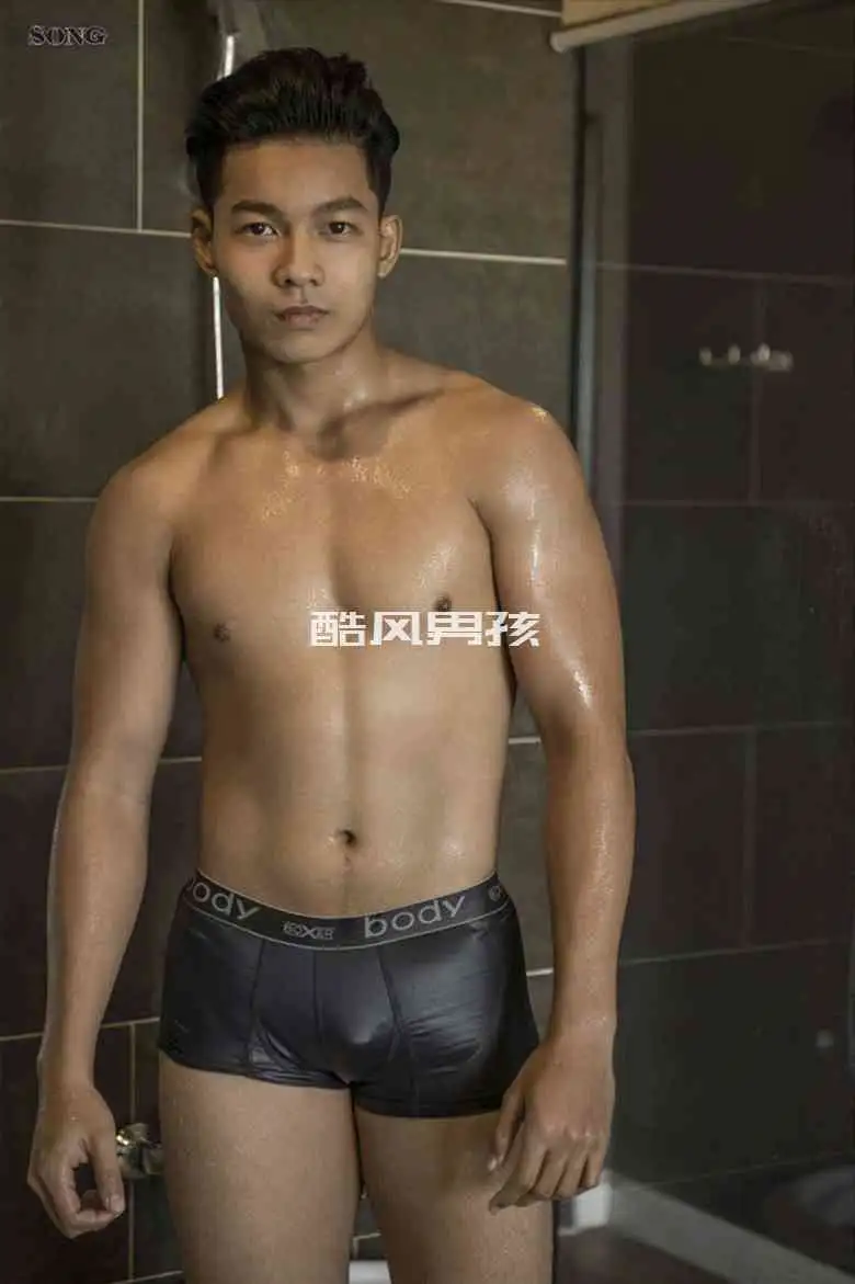 越南写真BAO NGUYEN 兄弟情深，肌肉型男写真特辑