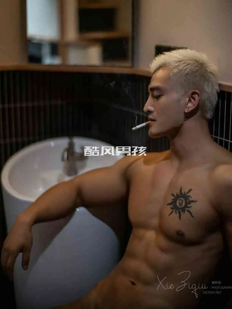 BODYSTYLE NO.21 MR.LIU型男写真，魅力绽放