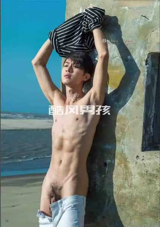 孤寂海滩上的诱惑——中桥介写真