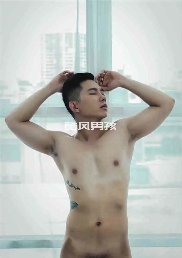 型男写真男子之间的秘密 —— RICH HO