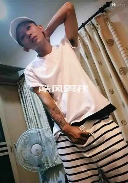 蓝男色NO.137魅力四射的邻家花美男——智玮