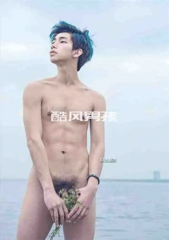 型男蜕变，魅力绽放——安安写真特辑