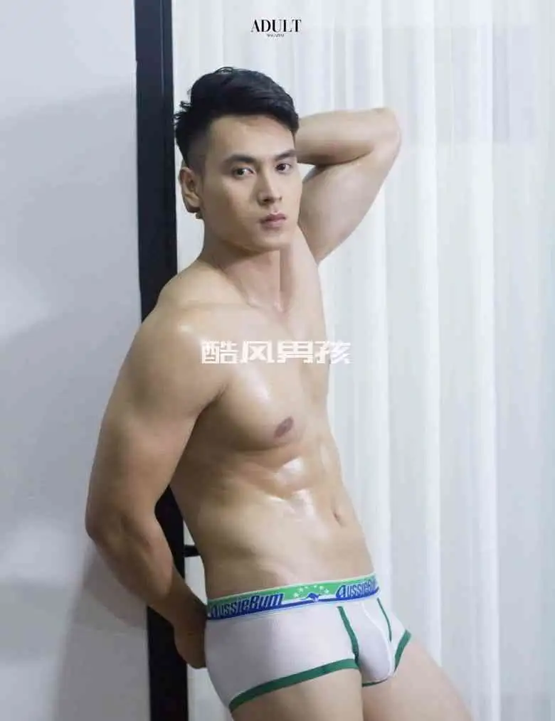 越南男模KEN肌肉写真集诱惑与刺激的视觉盛宴