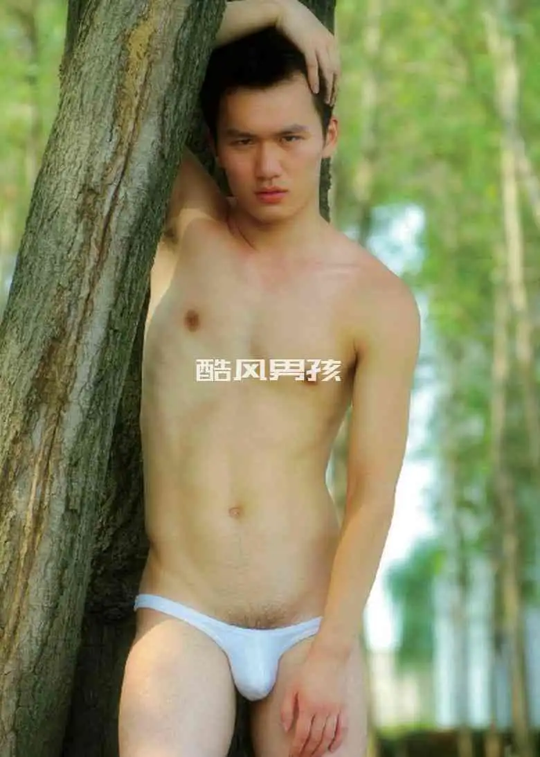 热爱杂志 NO.63 全见版型男写真集