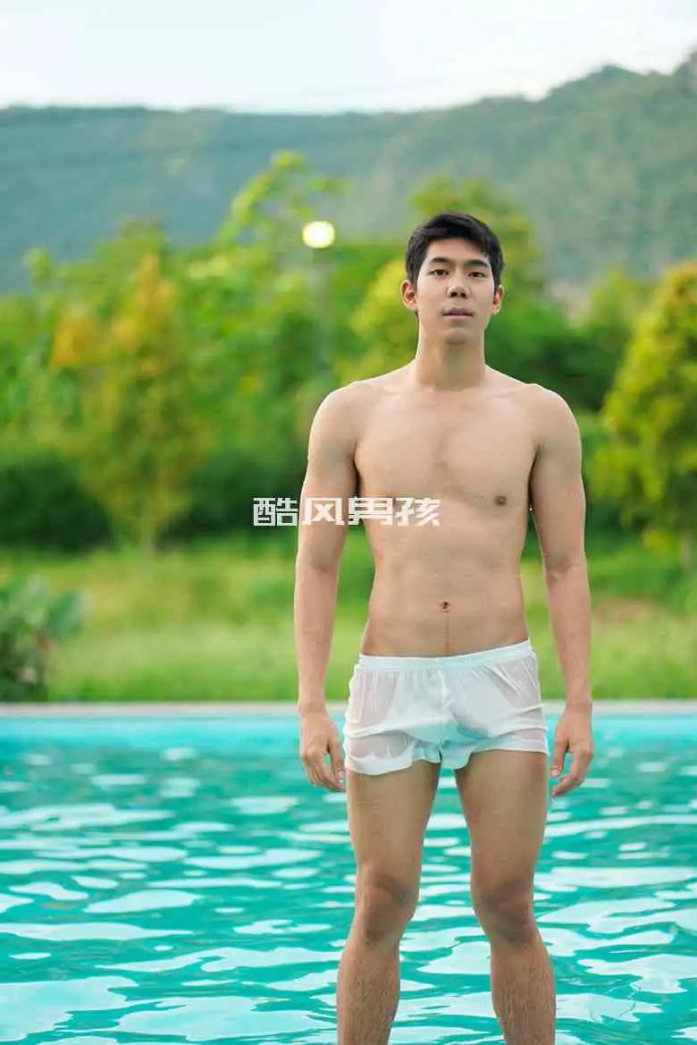 MENLUSCIOUS NO.02 FAME半全见版写真大放送