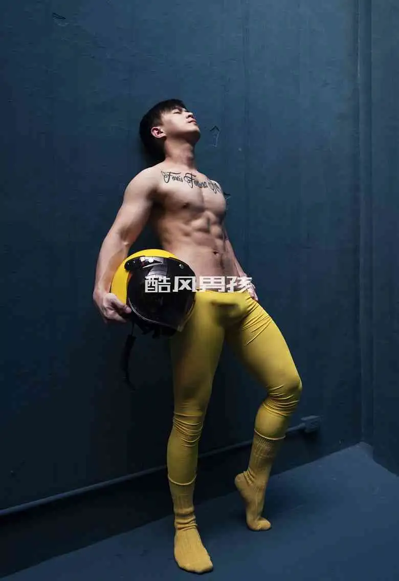 SKiiNMODE写真精选 NO.17型男写真，肌肉男写真