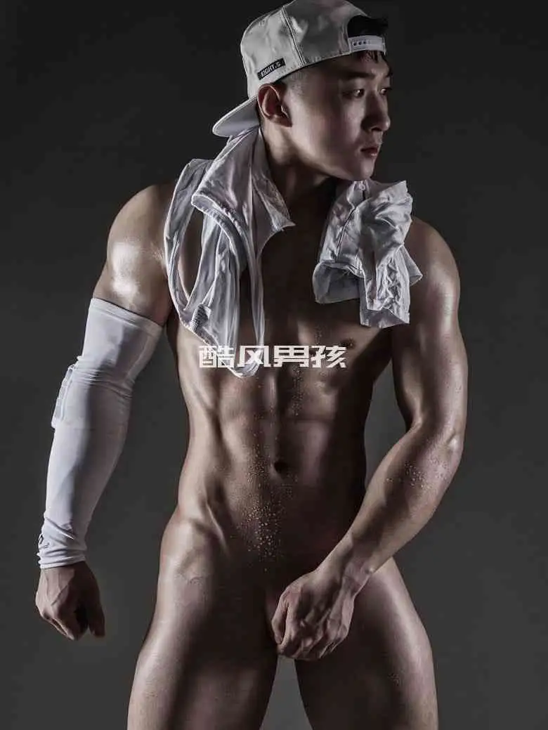 型男风尚 NO.2 王恺写真特辑