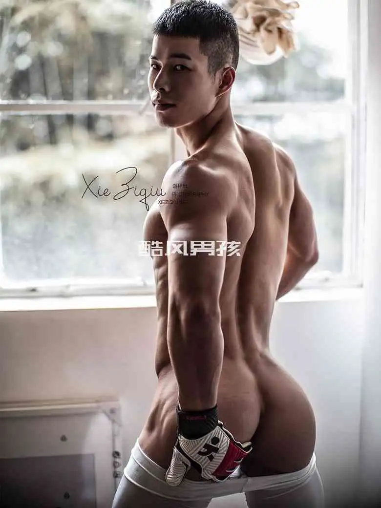 青春型男写真集 - BODYSTYLE NO.04 YOUNG