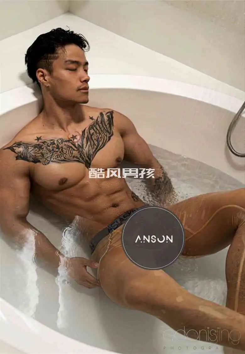 刘京 | LIBIDO NO.02 极品性感教练-赵雷 | 写真