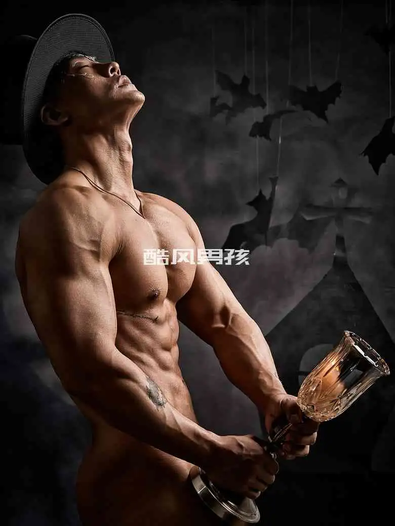 谢梓秋 | BODYSTYLE NO.13 HALLOWEEN | 写真