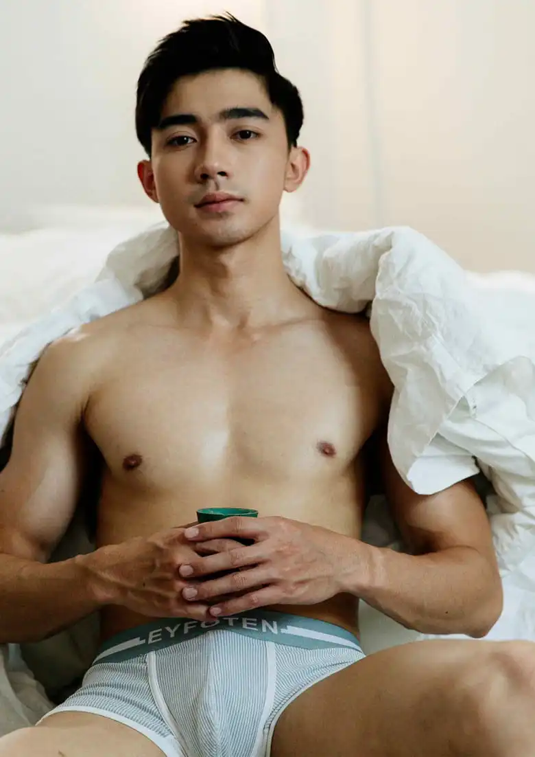 型男写真 NO.14Roengchai 的时尚魅力