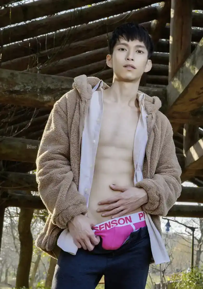 BLUEPHOTO 蓝摄 NO.208 可爱大男孩-RIVER | 写真+视频